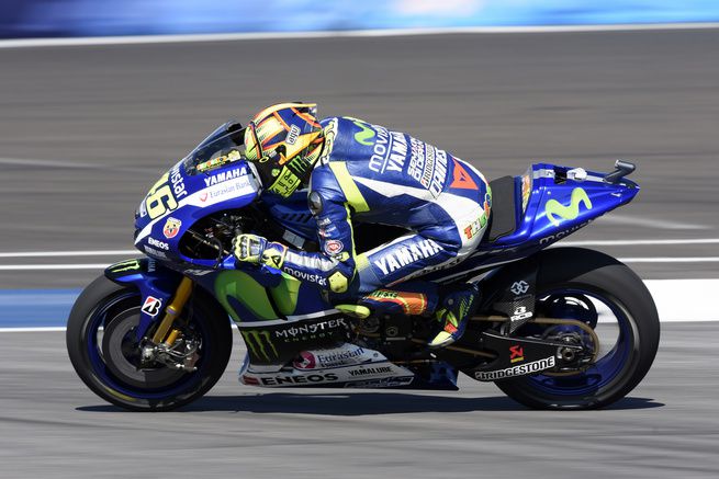 valentino-rossi-2015-misano-preview-yamaha-2